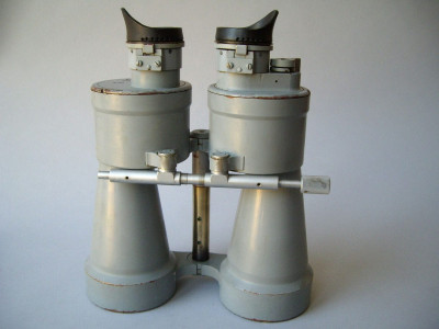 U - BOAT CONNING TOWER BINOCULARS- CARL ZEISS 7 X 50