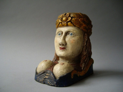 18TH CENTURY TILLER HEAD