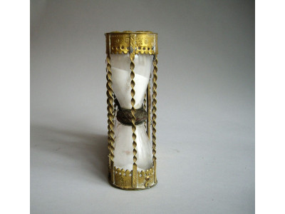 17TH CENTURY FOUR - BULP HOURGLASSES