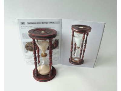 ANTIQUE HOURGLASS 18TH CENTURY