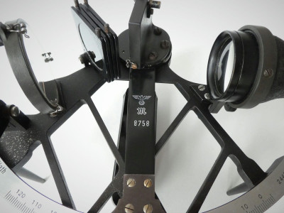 KRIEGSMARINE SEXTANT BY PLATH HAMBURG 1944