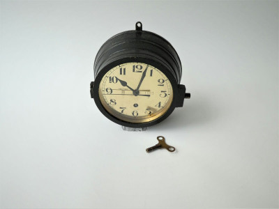 KIENINGER & OBERGFELL KRIEGSMARINE CLOCK