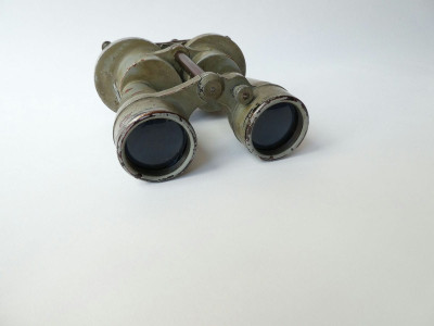 A CARL ZEISS DECK MOUNTED BINOCULAR 7X50 H
