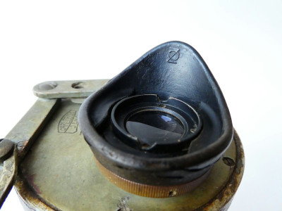A CARL ZEISS DECK MOUNTED BINOCULAR 7X50 H