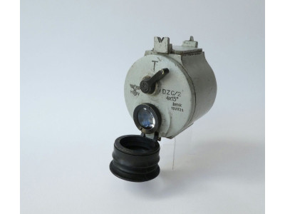BMK DZC/2. 4 X 15° U-BOAT DECK MOUNTED BINOCULAR