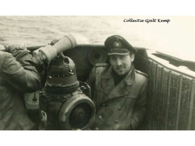 U.D.F - 7 X 50 U - BOAT CONNING TOWER BINOCULARS- CARL ZEISS CA. 1943