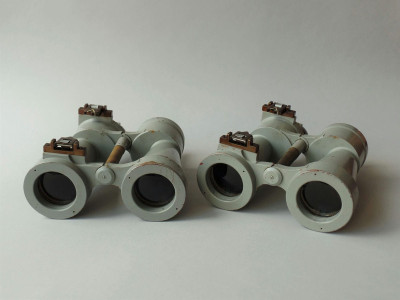 2 BOXED U.D.F. 7 X 50 BLC U- BOAT SIGHT FOR TORPEDO FIRING. U-190