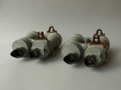 2 BOXED U.D.F. 7 X 50 BLC U- BOAT SIGHT FOR TORPEDO FIRING. U-190