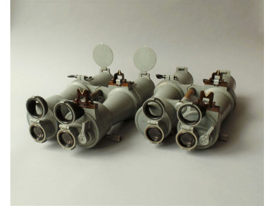 2 BOXED U.D.F. 7 X 50 BLC U- BOAT SIGHT FOR TORPEDO FIRING. U-190