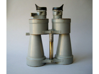 U - BOAT CONNING TOWER BINOCULARS- CARL ZEISS 7 X 50