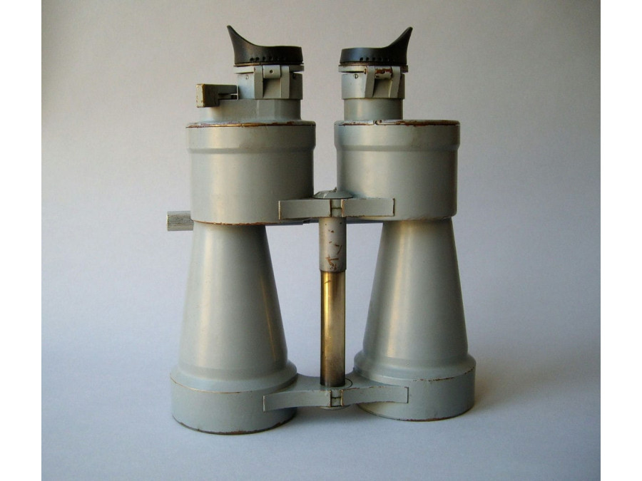 U - BOAT CONNING TOWER BINOCULARS- CARL ZEISS 7 X 50