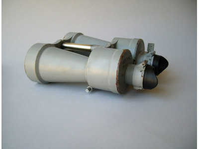 U - BOAT CONNING TOWER BINOCULARS- CARL ZEISS 7 X 50