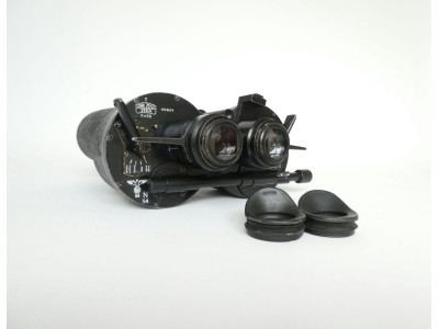 8 X 60 - CARL ZEISS DECK MOUNTED OR HAND-HELD BINOCULARS. 1939