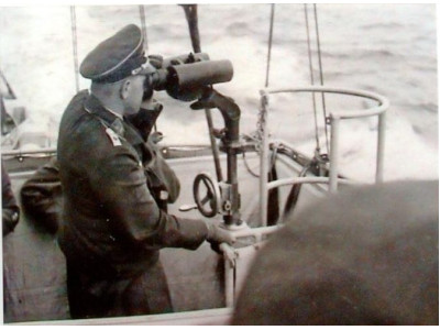 FIRST MODEL 8 X 60 - CARL ZEISS DECK MOUNTED BINOCULARS 