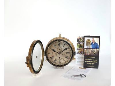 A RARE KAISER MARINE WALL CLOCK – BY SCHNOOR KIEL.