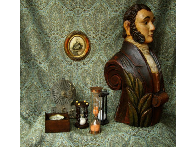 A POLYCHROME FIGUREHEAD