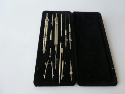 KRIEGSMARINE U-BOAT NAVIGATION INSTRUMENTS 